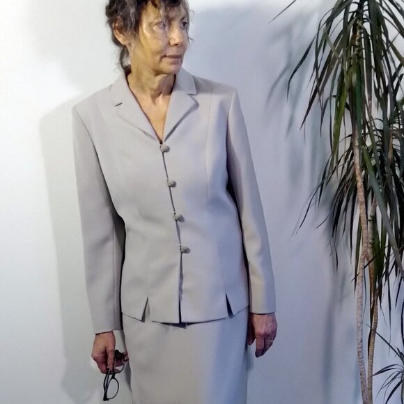 Neutral Cream Midi Skirt & Blazer Business To Evening Suit Vintage Suit Sz 8 - Picture 12 of 12